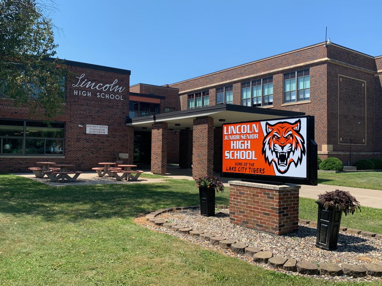Lake City HS